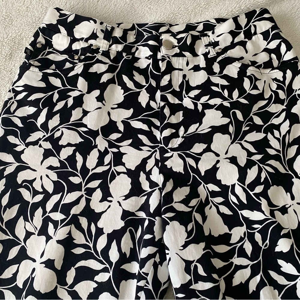 LAUREN Ralph Lauren black white orchid print capri pant size 10 - Picture 7 of 7